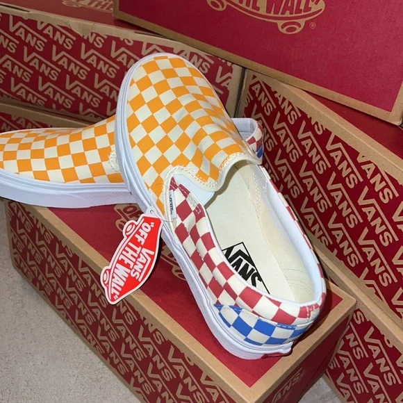 COPY - 🔥 VANS CLASSIC SLIP ON CHECKERBOARD MULTI/ TRUE WHITE SLIP ON SHOES NWT - Picture 8 of 9